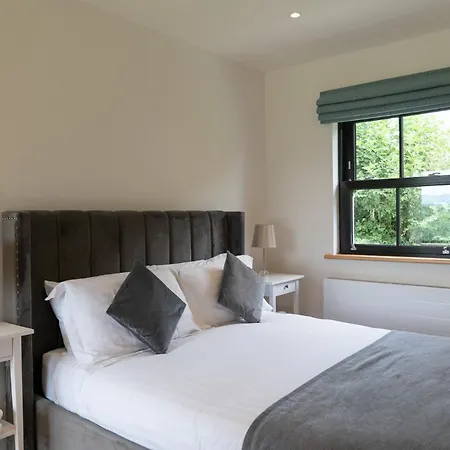 Debbie's At Tullig House & Farm 킬라니