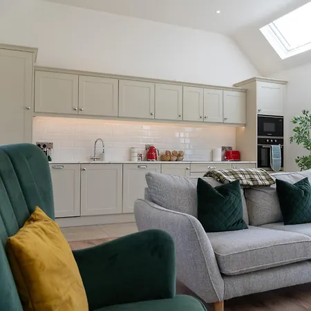 Debbie's At Tullig House & Farm *