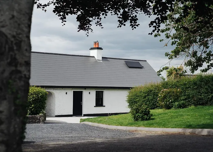 Debbie's At Tullig House & Farm *