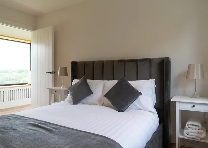 Debbie's At Tullig House & Farm